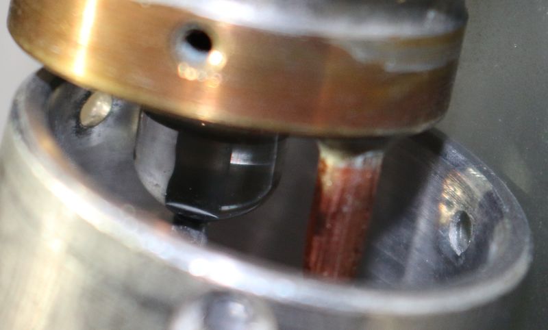 File:Mcmaster lnd 723 socket 5.jpg