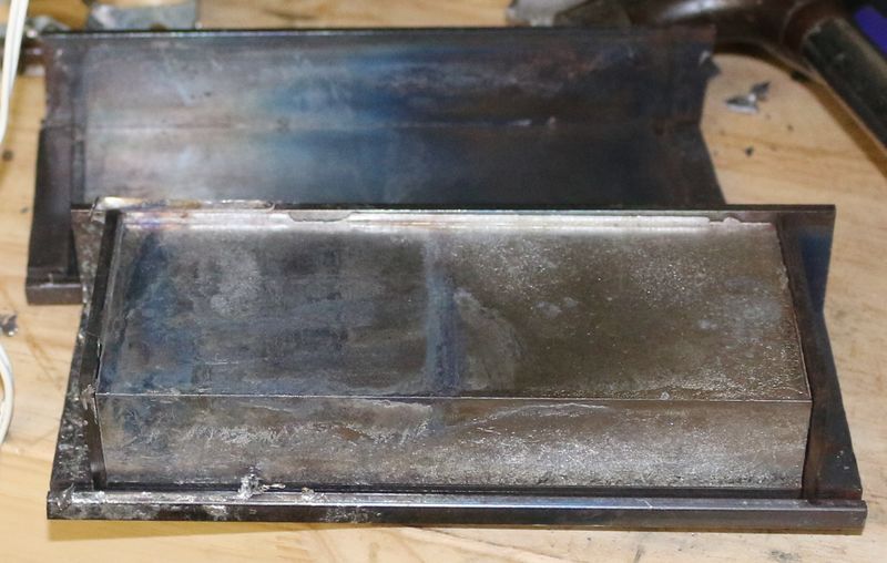 File:Mcmaster pb brick mold opened.jpg