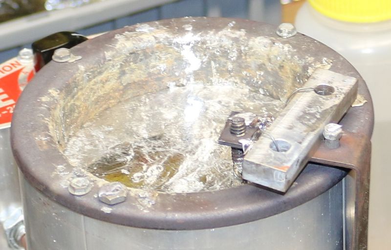 File:Mcmaster pb brick mold level.jpg